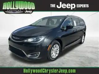 Chrysler Pacifica 2018 Touring L 4dr Mini-Van