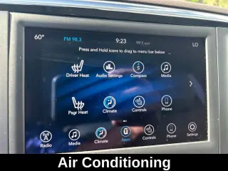 Chrysler Pacifica 2018 Touring L 4dr Mini-Van