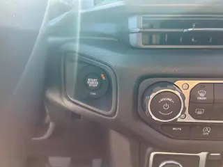 Jeep Wrangler 2024 4x4 Sport 4dr SUV