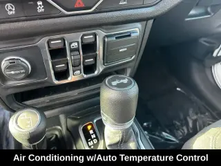 Jeep Wrangler 2024 4x4 Willys 4dr SUV