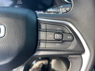Jeep Grand Cherokee L 2024 4x4 Laredo 4dr SUV
