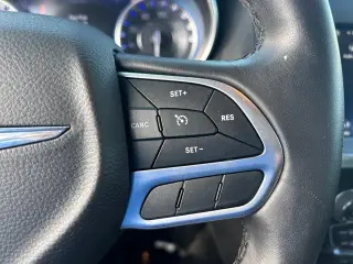 Chrysler 300 2021 Touring 4dr Sedan