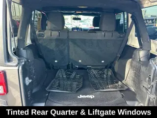 Jeep Wrangler Unlimited 2016 4x4 Sport S 4dr SUV