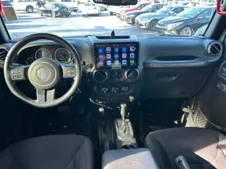 Jeep Wrangler Unlimited 2016 4x4 Sport S 4dr SUV