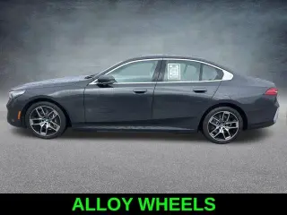 BMW i5 2024 eDrive40 4dr Sedan