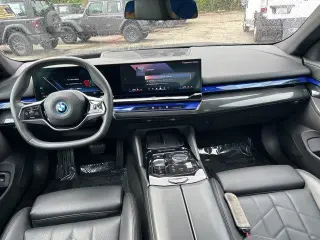BMW i5 2024 eDrive40 4dr Sedan
