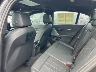 BMW i5 2024 eDrive40 4dr Sedan