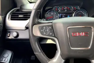 GMC Yukon 2018 4x2 SLT 4dr SUV