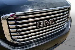 GMC Yukon 2018 4x2 SLT 4dr SUV