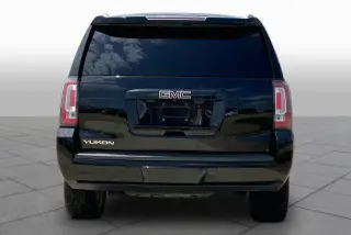 GMC Yukon 2018 4x2 SLT 4dr SUV