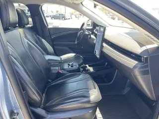 Ford Mustang Mach-E 2023 Premium 4dr SUV