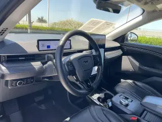 Ford Mustang Mach-E 2023 Premium 4dr SUV