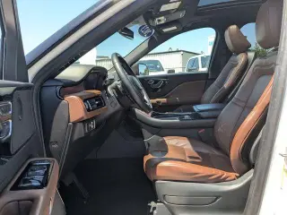 Lincoln Aviator 2023 Reserve 4dr SUV