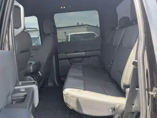 Ford F-150 2024 4x4 STX 4dr SuperCrew 5.5 ft. SB
