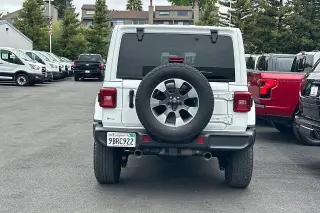 Jeep Wrangler Unlimited 2022 4x4 Sahara 4dr SUV