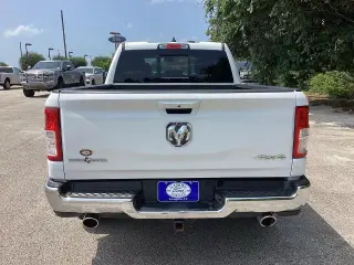 Ram 1500 2022 4x4 Big Horn 4dr Quad Cab 6.4 ft. SB Pickup