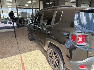 Jeep Renegade 2021 4x4 Latitude 4dr SUV
