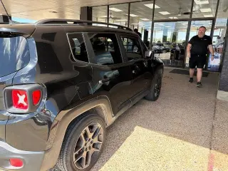 Jeep Renegade 2021 4x4 Latitude 4dr SUV