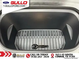 Tesla Model Y 2023 AWD 4dr Crossover