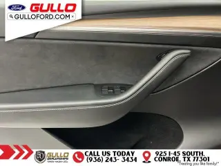 Tesla Model Y 2023 AWD 4dr Crossover
