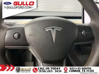 Tesla Model Y 2023 AWD 4dr Crossover