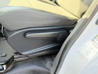 Nissan NV200 2020 S 4dr Cargo Mini-Van