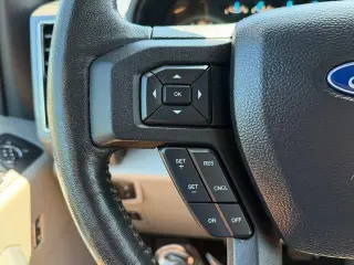 Ford F-150 2018 4x4 King Ranch 4dr SuperCrew 5.5 ft. SB