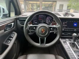 Porsche Macan 2019 AWD 4dr SUV