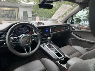 Porsche Macan 2019 AWD 4dr SUV