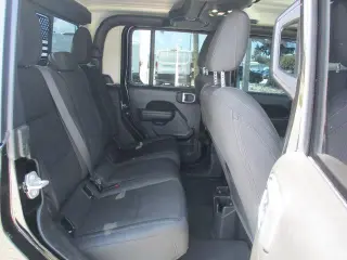 Jeep Gladiator 2022 4x4 Sport 4dr Crew Cab 5.0 ft. SB
