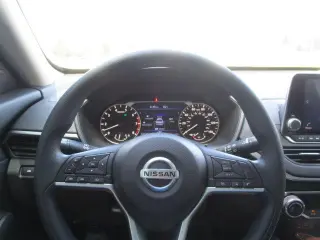 Nissan Altima 2022 2.5 SV 4dr Sedan