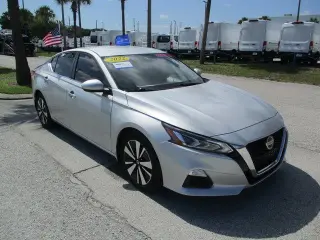 Nissan Altima 2022 2.5 SV 4dr Sedan