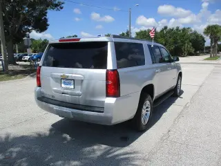 Chevrolet Suburban 2018 4x2 LT 4dr SUV