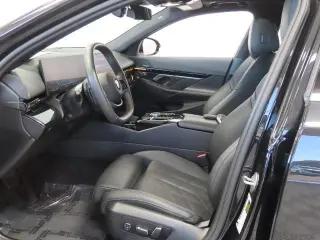 BMW 5 Series 2024 530i 4dr Sedan