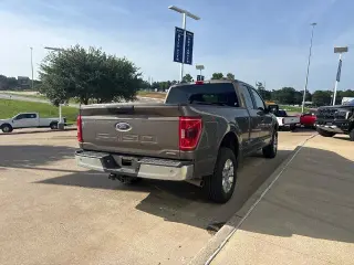 Ford F-150 2022 4x4 Lariat 4dr SuperCab 6.5 ft. SB