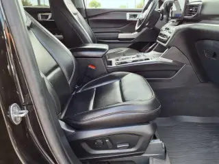 Ford Explorer 2024 AWD XLT 4dr SUV