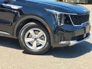 Kia Sorento 2025 LX 4dr SUV
