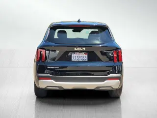 Kia Sorento 2025 LX 4dr SUV