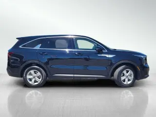 Kia Sorento 2025 LX 4dr SUV
