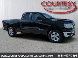 Ram 1500 2022 4x4 Big Horn 4dr Quad Cab 6.4 ft. SB Pickup