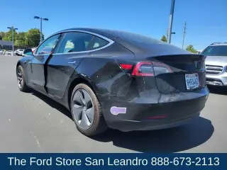 Tesla Model 3 2018 Mid Range 4dr Fastback