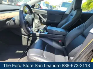 Tesla Model 3 2018 Mid Range 4dr Fastback