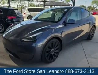 Tesla Model Y 2022 AWD Performance 4dr Crossover