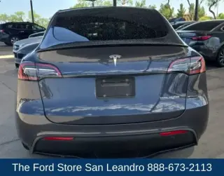 Tesla Model Y 2022 AWD Performance 4dr Crossover