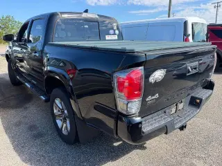 Toyota Tacoma 2017 4x4 Limited 4dr Double Cab 5.0 ft SB