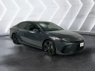 Toyota Camry 2025 SE 4dr Sedan