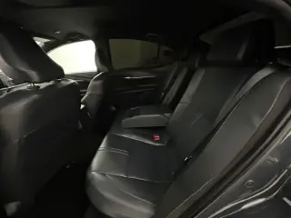Toyota Camry 2025 SE 4dr Sedan