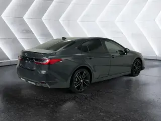 Toyota Camry 2025 SE 4dr Sedan