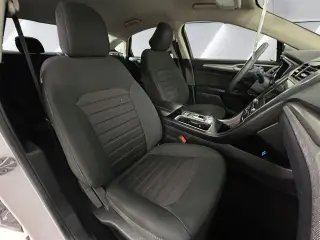 Ford Fusion 2020 SE 4dr Sedan