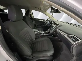 Ford Fusion 2020 SE 4dr Sedan